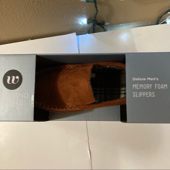 Wayland square memory foam slippers - Picture 3 of 7